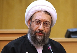 ملت با بصیرت ایران از ارزش های خود دست برنمی دارد ملت با بصیرت ایران از ارزش های خود دست برنمی دارد